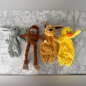 NEW Dog Toy Bundle 4-Piece Plush